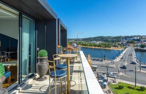 Coimbra City Centre Hotel | 20 m² Hotel ∙ 2 guests