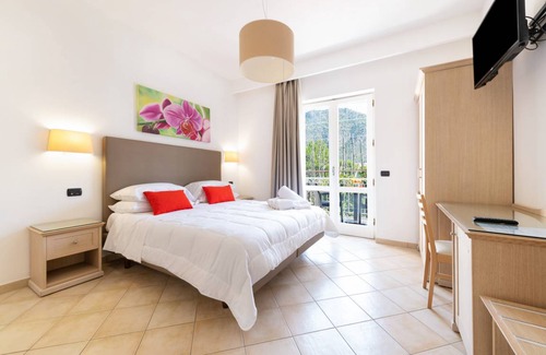 Piano di Sorrento Cabin | 20 m² Private room ∙ 1 bedroom ∙ 2 guests