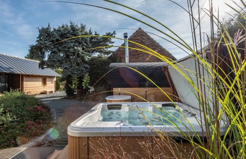 Kladruby nad Labem Villa | 20 m² Villa ∙ 3 bedrooms ∙ 10 guests
