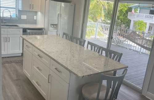 Cutthroat Harbor Estates House | 20% off November/December 2025 Boater's paradise! Ice machine, bait freezer