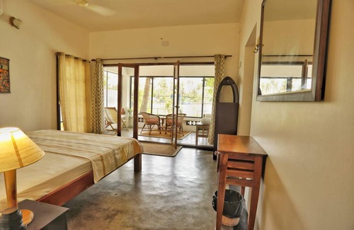 Kuzhuppilly Bed & Breakfast | 200 m² Bed and breakfast ∙ 4 bedrooms ∙ 8 guests