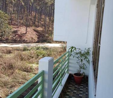 Shillong Hotel | 200 m² Hotel ∙ 2 guests