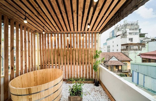 Hang Trong House | 200 m² House ∙ 3 bedrooms ∙ 12 guests