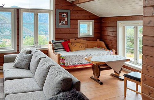 Valle House | 200 m² House ∙ 6 bedrooms ∙ 15 guests