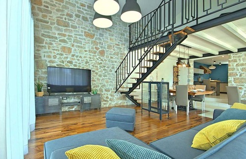 Filipini House | 200 m² Maisonette ∙ 4 bedrooms ∙ 8 guests