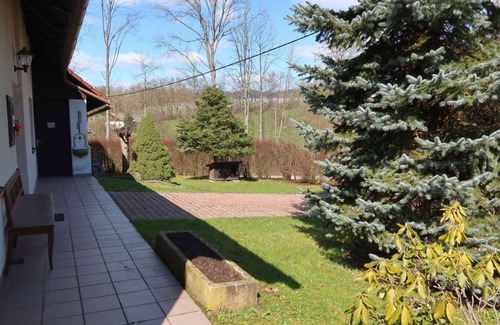 Rovensko pod Troskami Villa | 200 m² Villa ∙ 4 bedrooms ∙ 8 guests