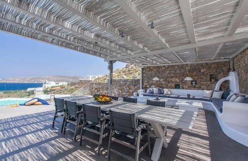 Agios Ioannis Villa | 200 m² Villa ∙ 4 bedrooms ∙ 9 guests