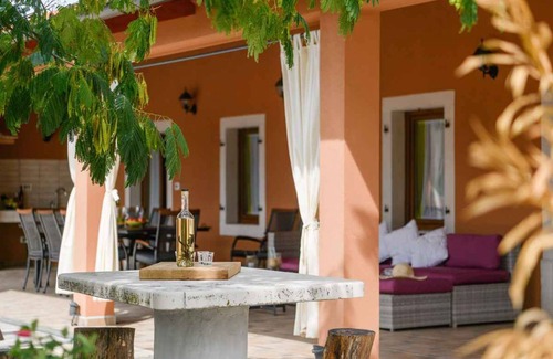 Rakalj Villa | 200 m² Villa ∙ 4 bedrooms ∙ 10 guests