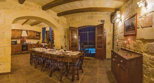 Zejtun Villa | 200 m² Villa ∙ 5 bedrooms ∙ 10 guests