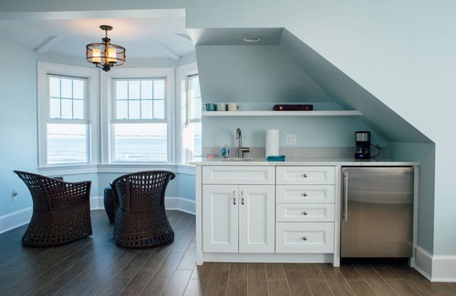 Avon House | 200 Yards from Beach Entrance