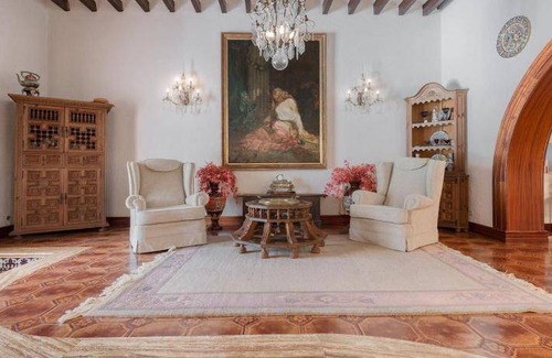 L'Albufereta Villa | 2000 m² Villa ∙ 7 bedrooms ∙ 20 guests