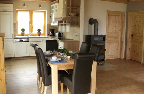 Himmelberg House | 2010 finished, detached cottage overlooking the Karawanken