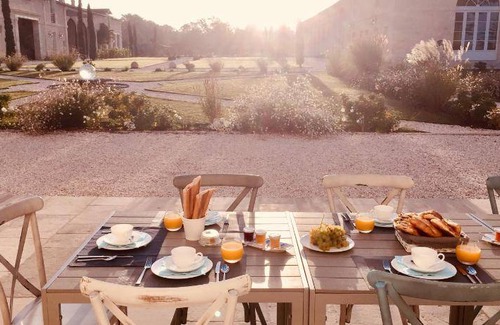 Latresne House | 202 m² House ∙ 4 bedrooms ∙ 13 guests