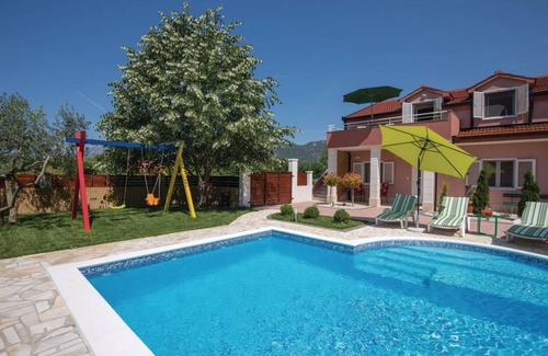 Ploce House | 202 m² House ∙ 4 bedrooms ∙ 8 guests