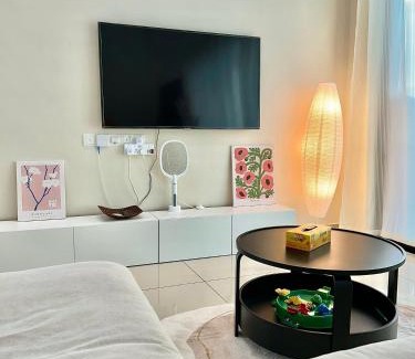 Kampung Alor Bangsa House | 2024 Newly Renovated Modern&Spacious 17pax Semi-D
