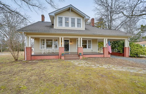 Winston - Salem House | 203 m² House ∙ 4 bedrooms ∙ 10 guests