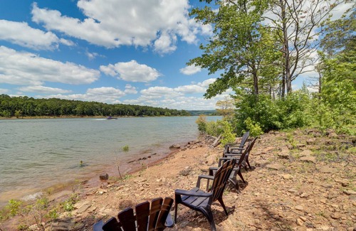 Greers Ferry House | 204 m² House ∙ 1 bedroom ∙ 14 guests