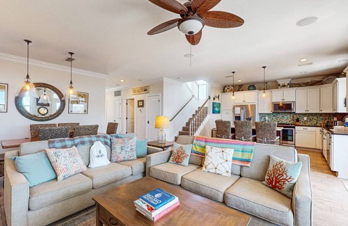 Port St. Joe House | 208 m² House ∙ 3 bedrooms ∙ 8 guests