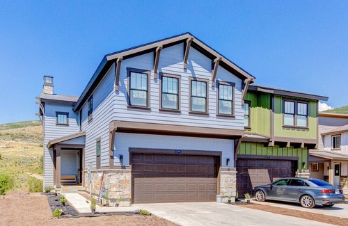 Deer Mountain House | 209 m² House ∙ 4 bedrooms ∙ 10 guests