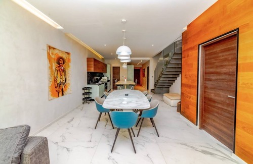 Zama House | 209 m² House ∙ 5 bedrooms ∙ 12 guests