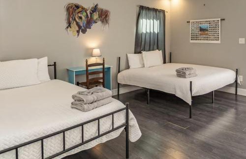 Smoketown Jackson House | 20Percent OFF Luxury 3BR on the Bourbon Trail Sleeps10
