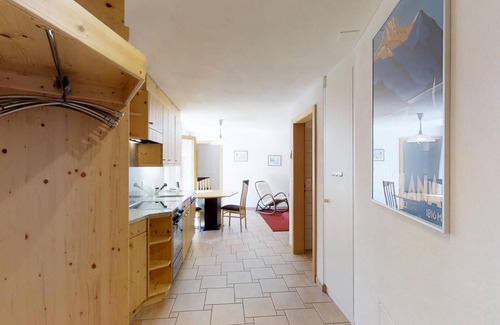 Silvaplana Apartment | 2½-room apartment on the ground floor, 53m2.