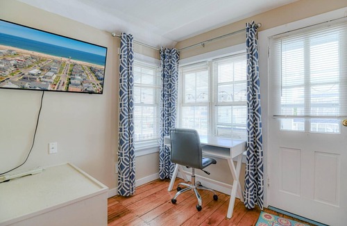 Ocean Grove House | 21 Embury - Charming 2-bedroom house near Beach in Ocean Grove