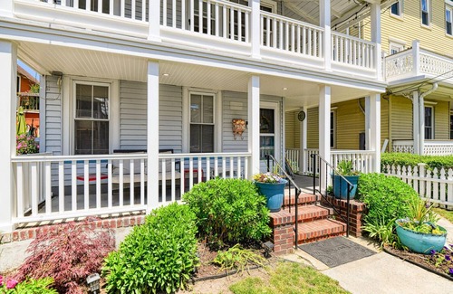 Ocean Grove House | 21 Embury - Charming 2-bedroom house near Beach in Ocean Grove