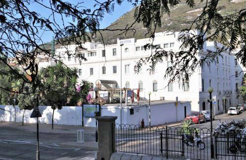 Gibraltar Hotel | 21 m² Hotel ∙ 3 guests