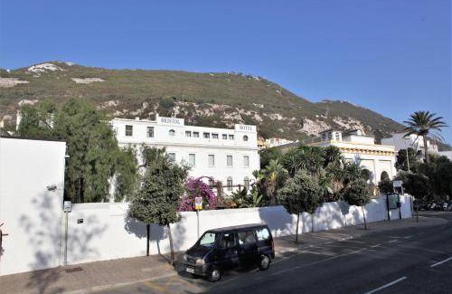 Gibraltar Hotel | 21 m² Hotel ∙ 3 guests