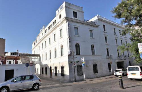 Gibraltar Hotel | 21 m² Hotel ∙ 3 guests