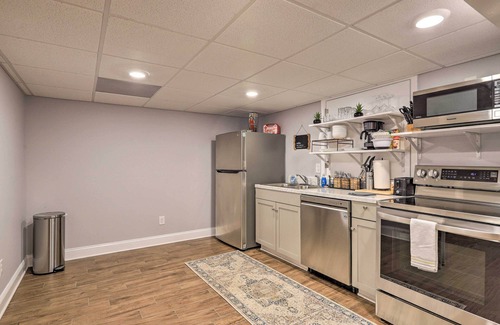Jonesboro Apartment | 21 Mi to Atlanta: Getaway w/Fire Pit!
