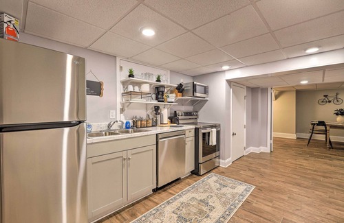 Jonesboro Apartment | 21 Mi to Atlanta: Getaway w/Fire Pit!