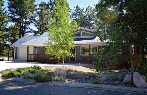 Durango West House | 210 Forest Ridge Drive