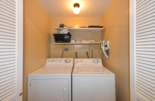Avalon House | 211CLU 211 Claressa - Up