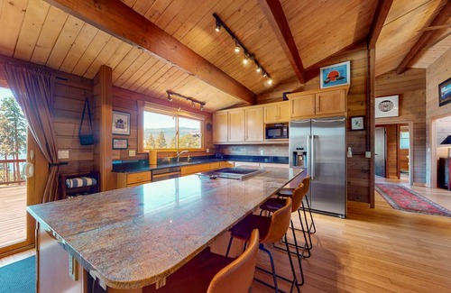 Mosier House | 212 m² House ∙ 4 bedrooms ∙ 8 guests