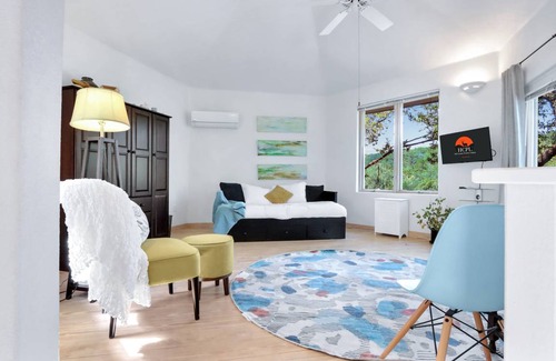 Dripping Springs House | 213 m² House ∙ 3 bedrooms ∙ 8 guests
