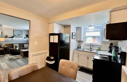 Franklin House | 219 Maxwell St - Unit A · Newly Renovated Franklin Flat