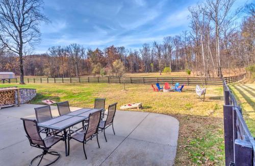 Shepherdsville House | 22-Acre Home on Bourbon Trail with Sunroom!