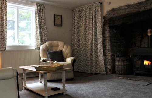 Hay-on-Wye Apartment | 22 m² Apartment ∙ 3 bedrooms ∙ 4 guests
