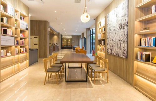 Putuo Hotel | 22 m² Hotel ∙ 10 guests