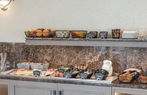Business District Hotel | 22 m² Hotel ∙ 127 guests