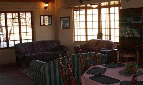 Dullstroom Apartment | 220 m² Apartment ∙ 5 bedrooms ∙ 127 guests