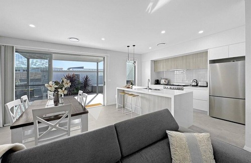 Shell Cove House | 223 m² House ∙ 4 bedrooms ∙ 9 guests