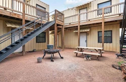 Big Lake Hotel | 23 m² Hotel ∙ 127 guests