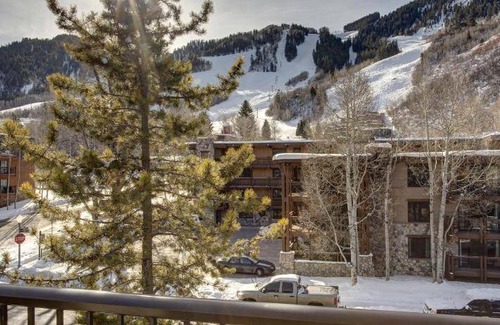 Aspen Hotel | 23 m² Hotel ∙ 6 guests