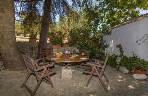 Ano Vasilikos House | 230 m² House ∙ 1 bedroom ∙ 8 guests