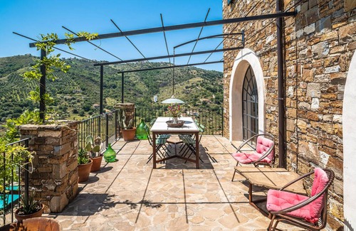 Perdifumo House | 230 m² House ∙ 3 bedrooms ∙ 9 guests