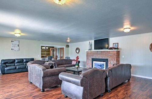 Gilroy House | 232 m² House ∙ 3 bedrooms ∙ 7 guests