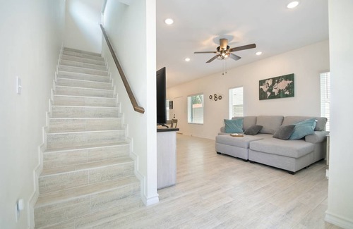 San Antonio Condo | 235 m² Condo ∙ 2 bedrooms ∙ 6 guests